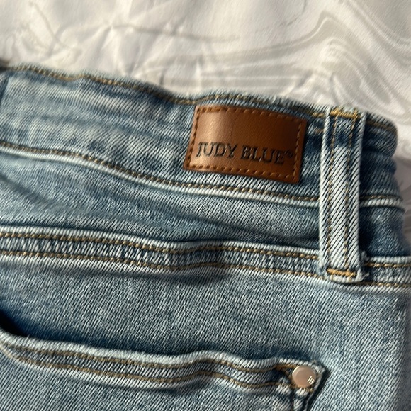 Judy Blue Boyfriend Jeans with Ripped Knees and Frayed Hem in Blue - Picture 4 of 12